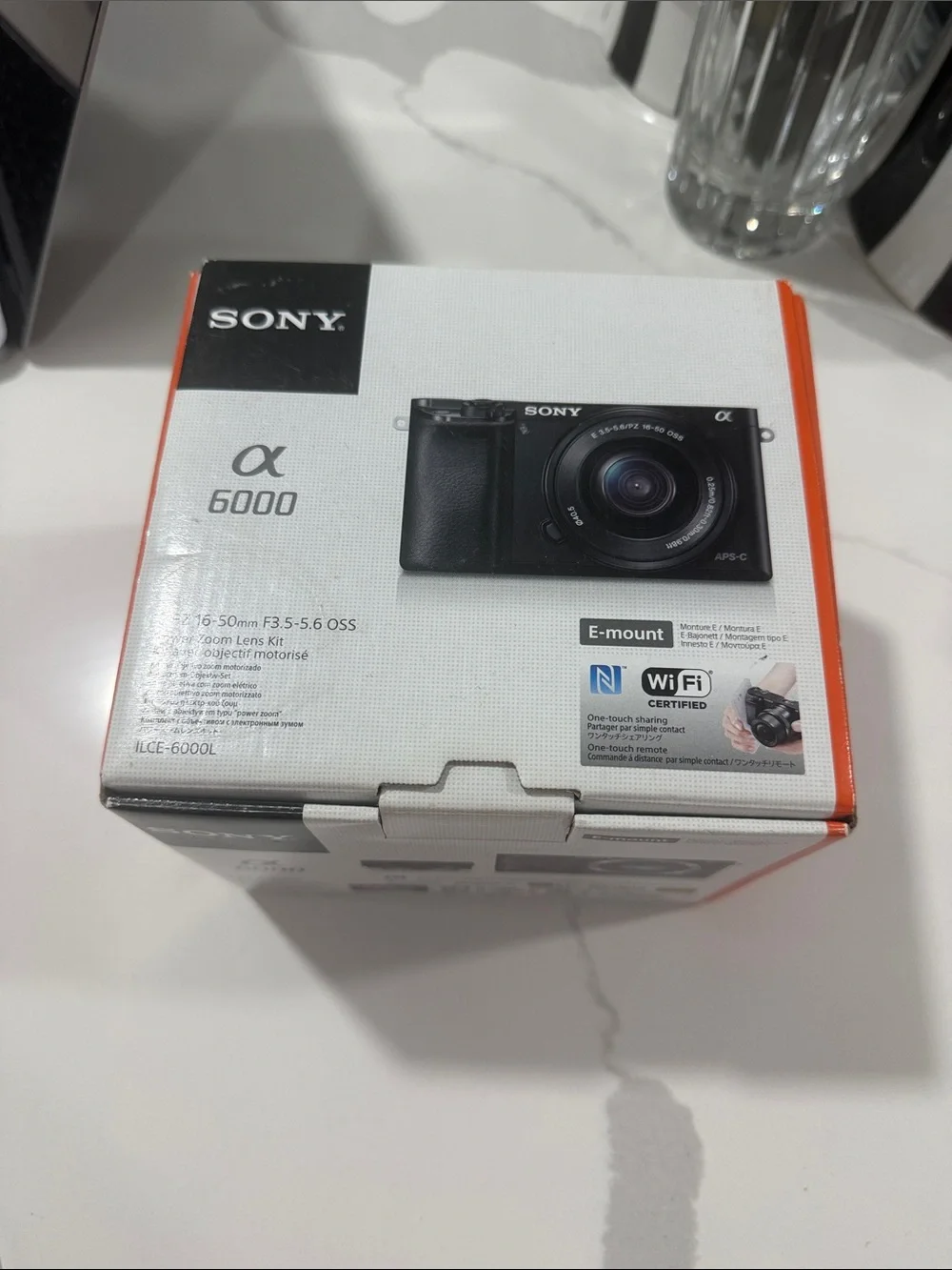 Sony a6000 Mirrorless Camera
